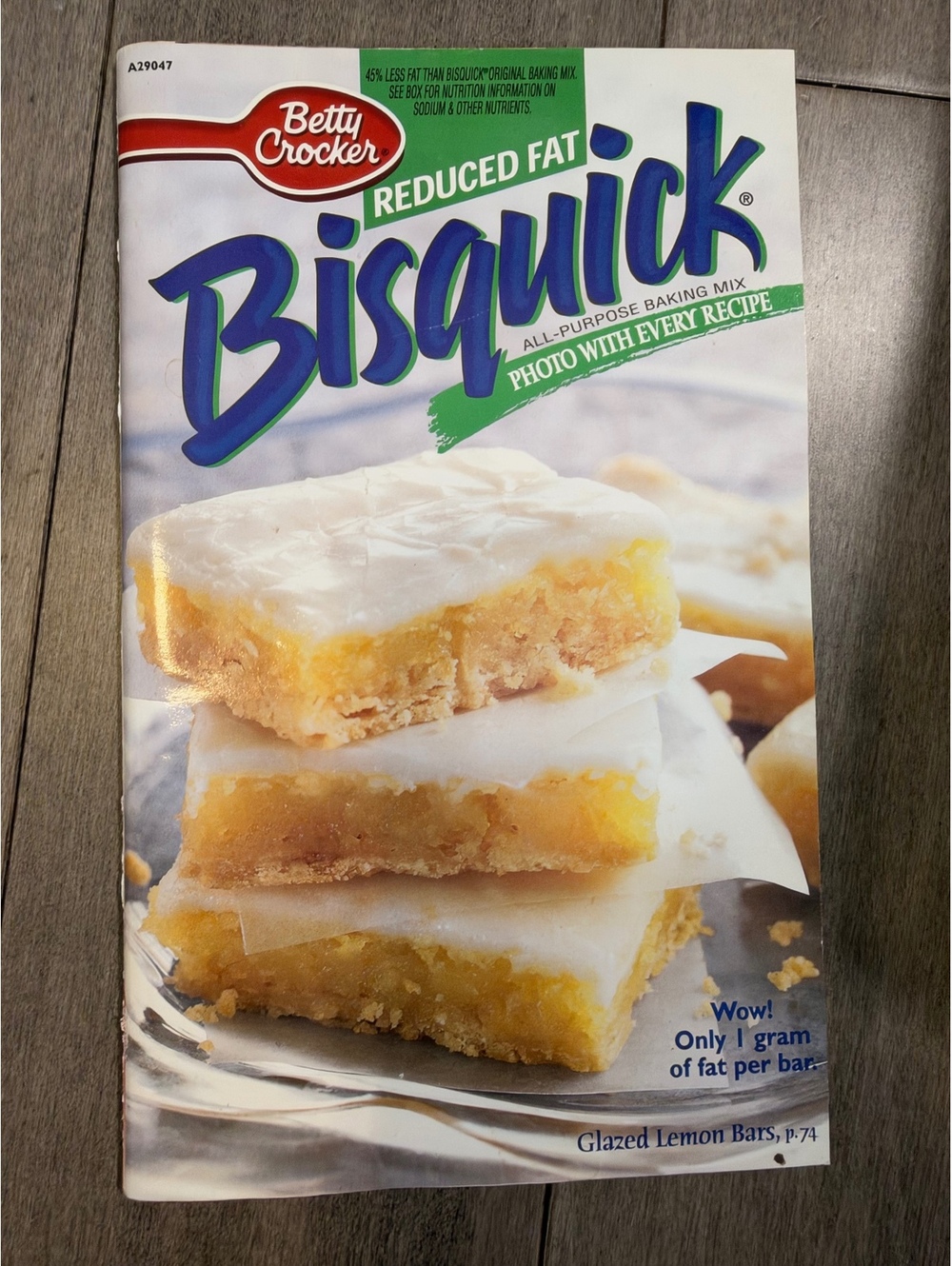 Betty Crocker Bisquick Reduced Fat All-Purpose Baking Mix Cookbook